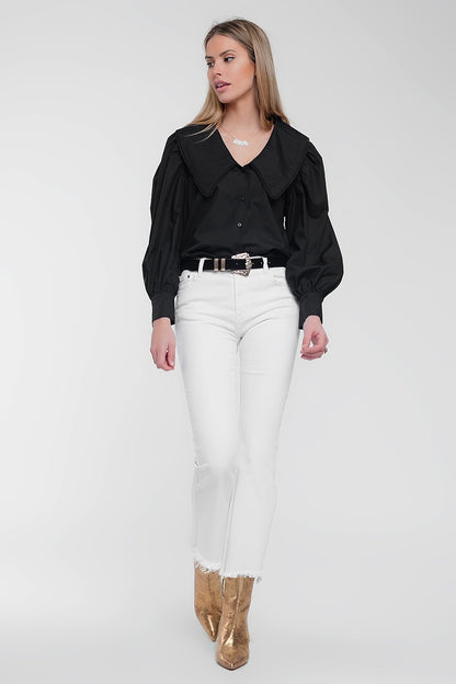 Camisa en negro con cuello extragrande