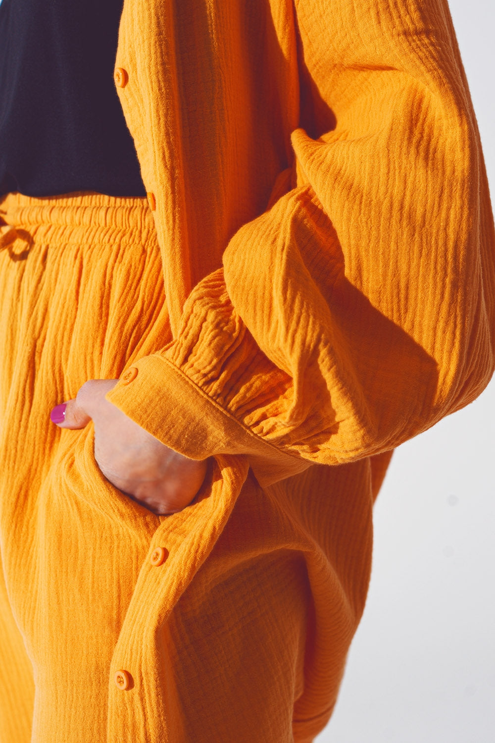 Camisa holgada con textura en naranja