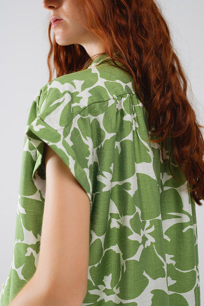 Camisa relajada con estampado floral en verde