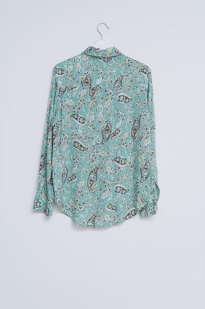 Camisa verde de manga larga con estampado floral y de cachemir