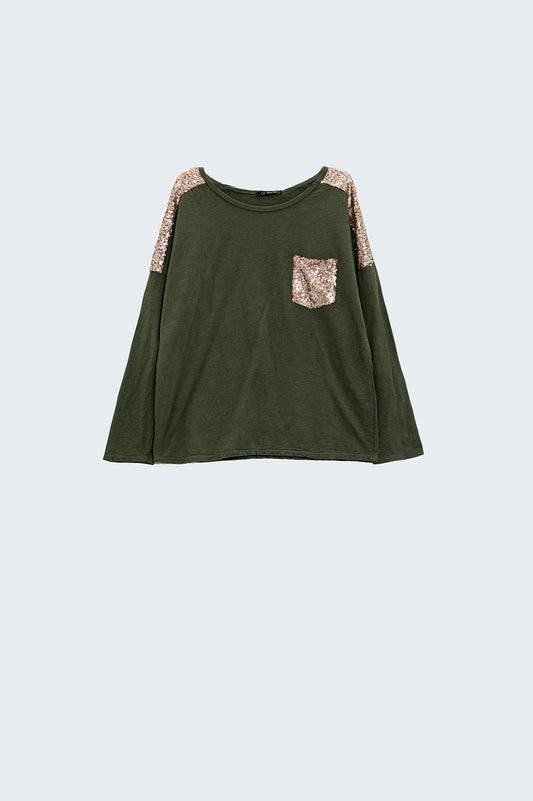 Q2 Camiseta caqui con detalle de lentejuelas