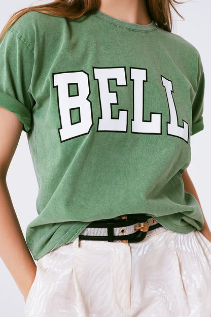 Camiseta con texto Bella en verde