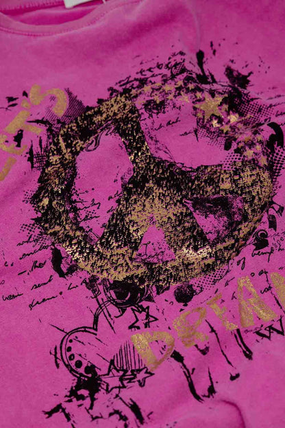 Camiseta de manga corta con diseño gráfico del signo de la paz en la parte delantera en color fucsia