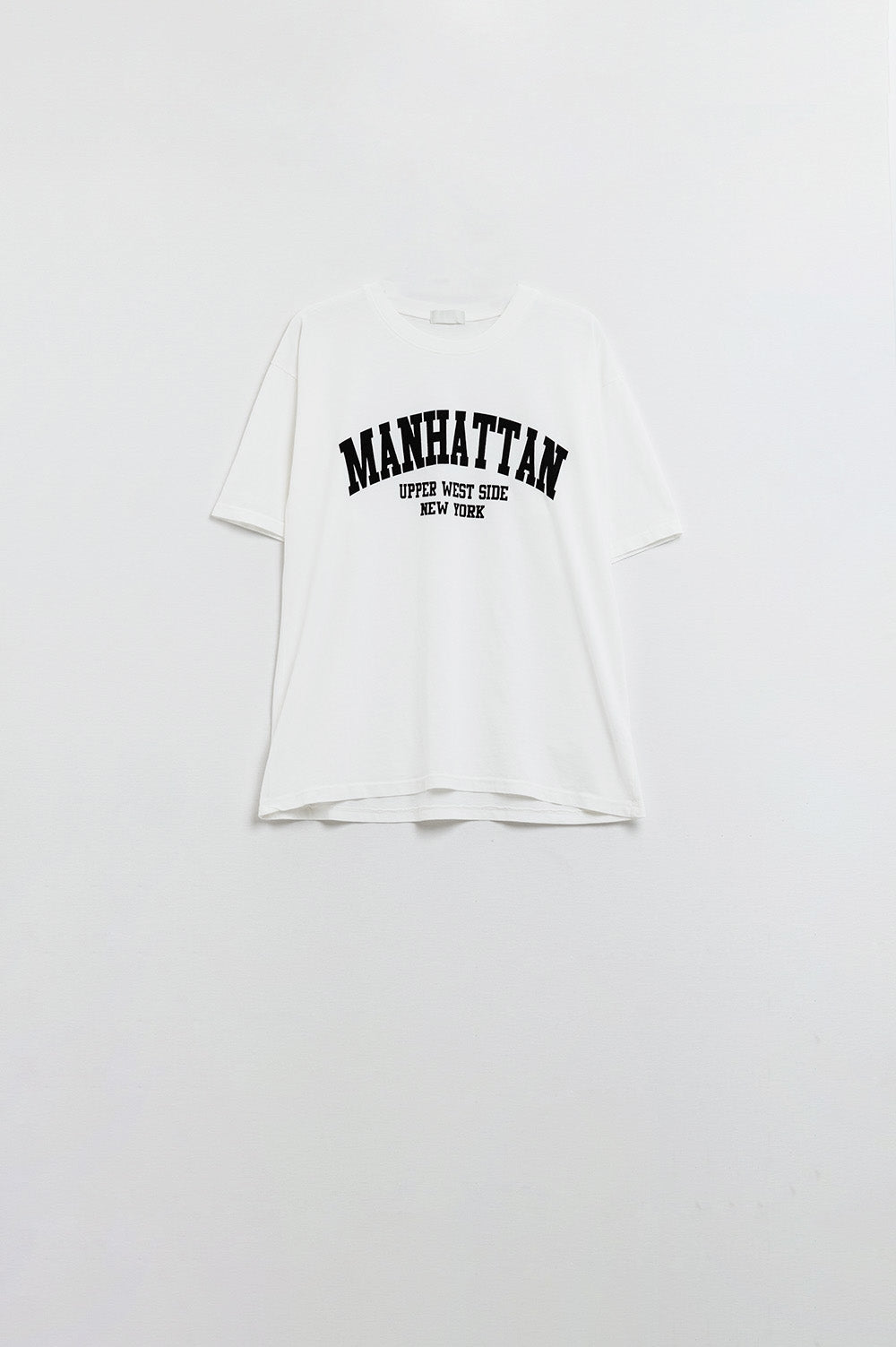 Q2 Camiseta De Manga Corta Con Texto Grafico Manhattan En Blanco