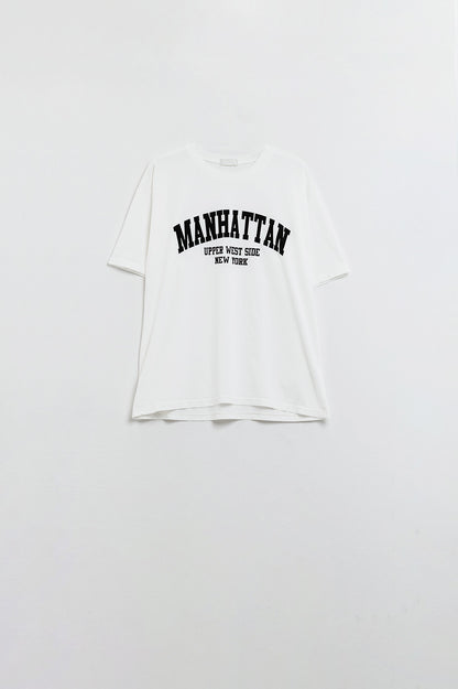 Q2 Camiseta De Manga Corta Con Texto Grafico Manhattan En Blanco
