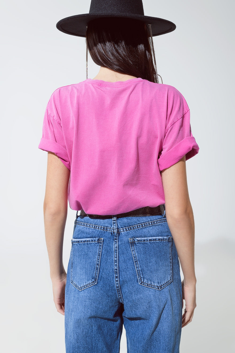 Camiseta rosa con estampado de Los Ángeles en la parte delantera