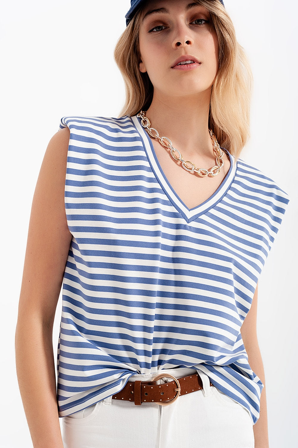 Camiseta sin mangas con hombreras y diseño de rayas en azul