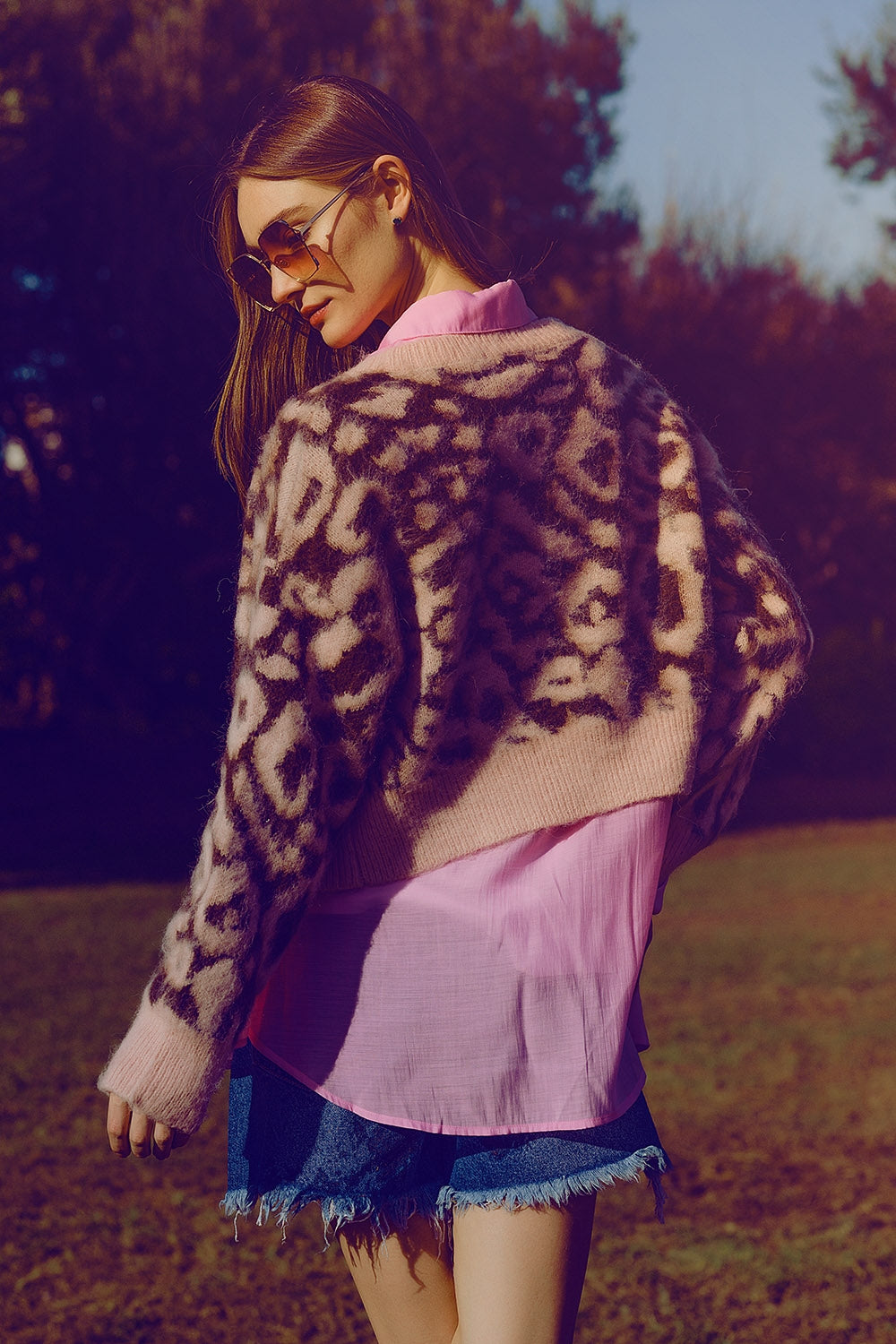 cárdigan con estampado de leopardo y lana en rosa