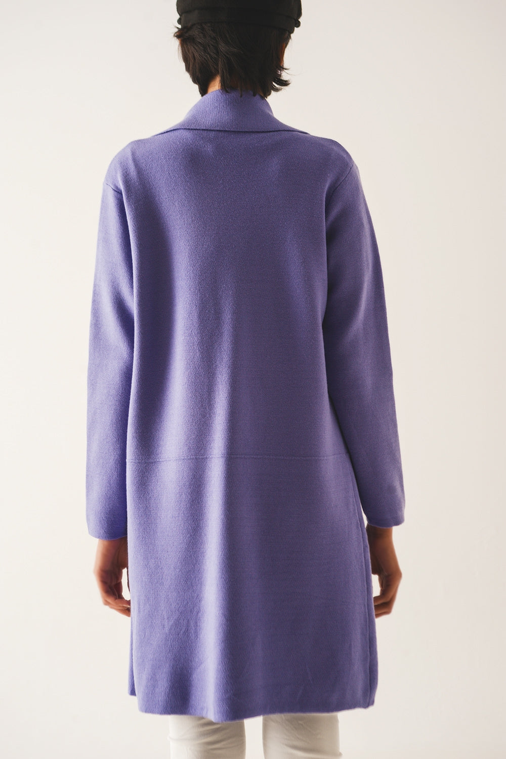 Cardigan extra grande en morado con solapas