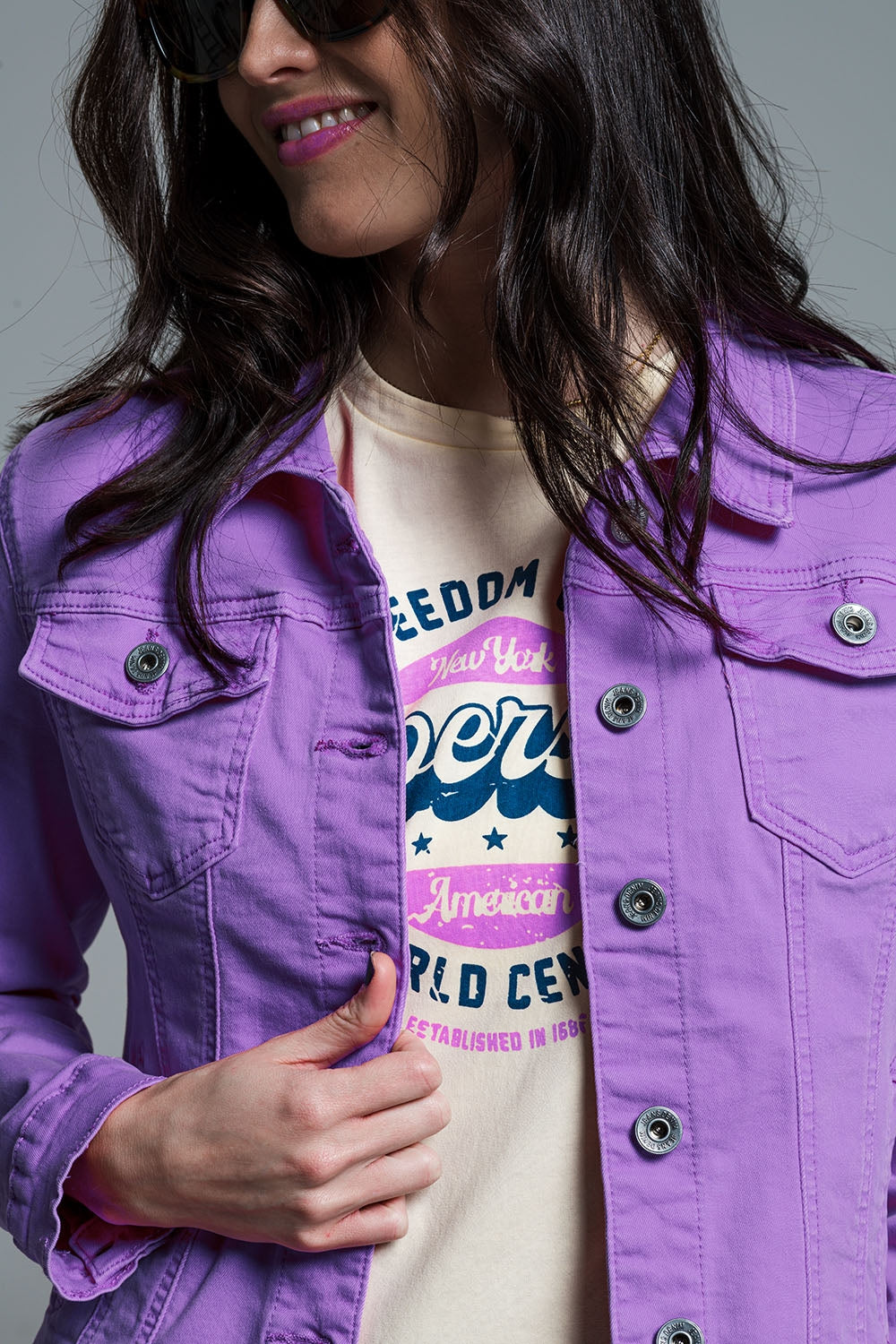 Cazadora vaquera slim trucker en lila