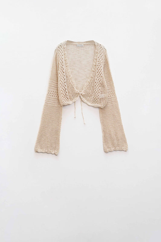 Q2 Chaqueta de punto beige con cierre de lazo