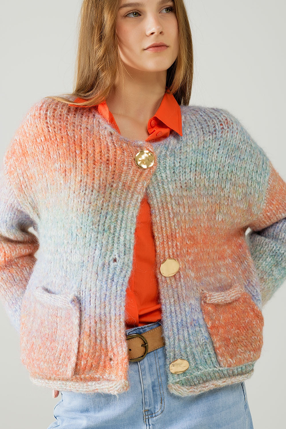 Chaqueta de punto multicolor con 3 botones dorados