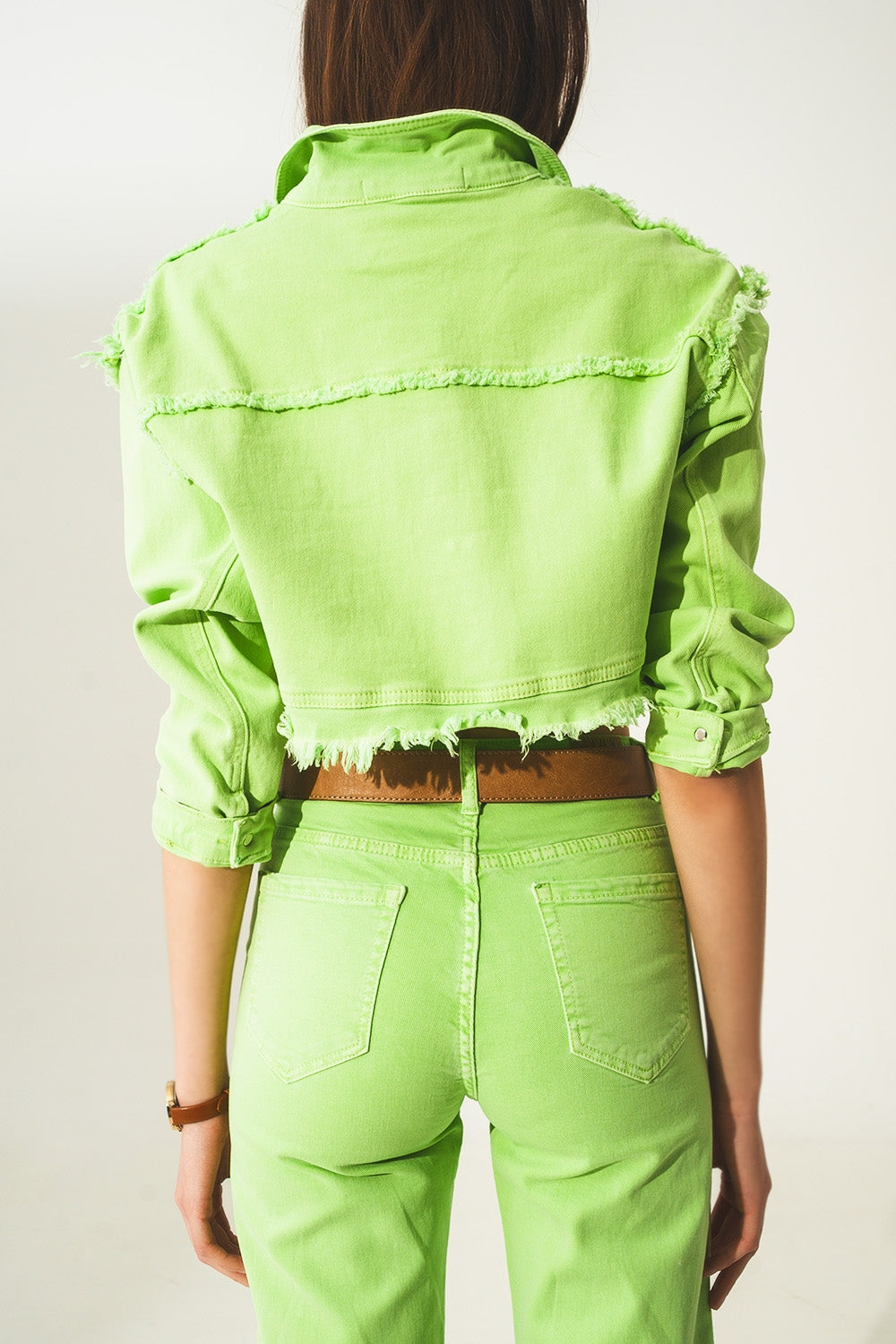 Chaqueta vaquera corta verde acido