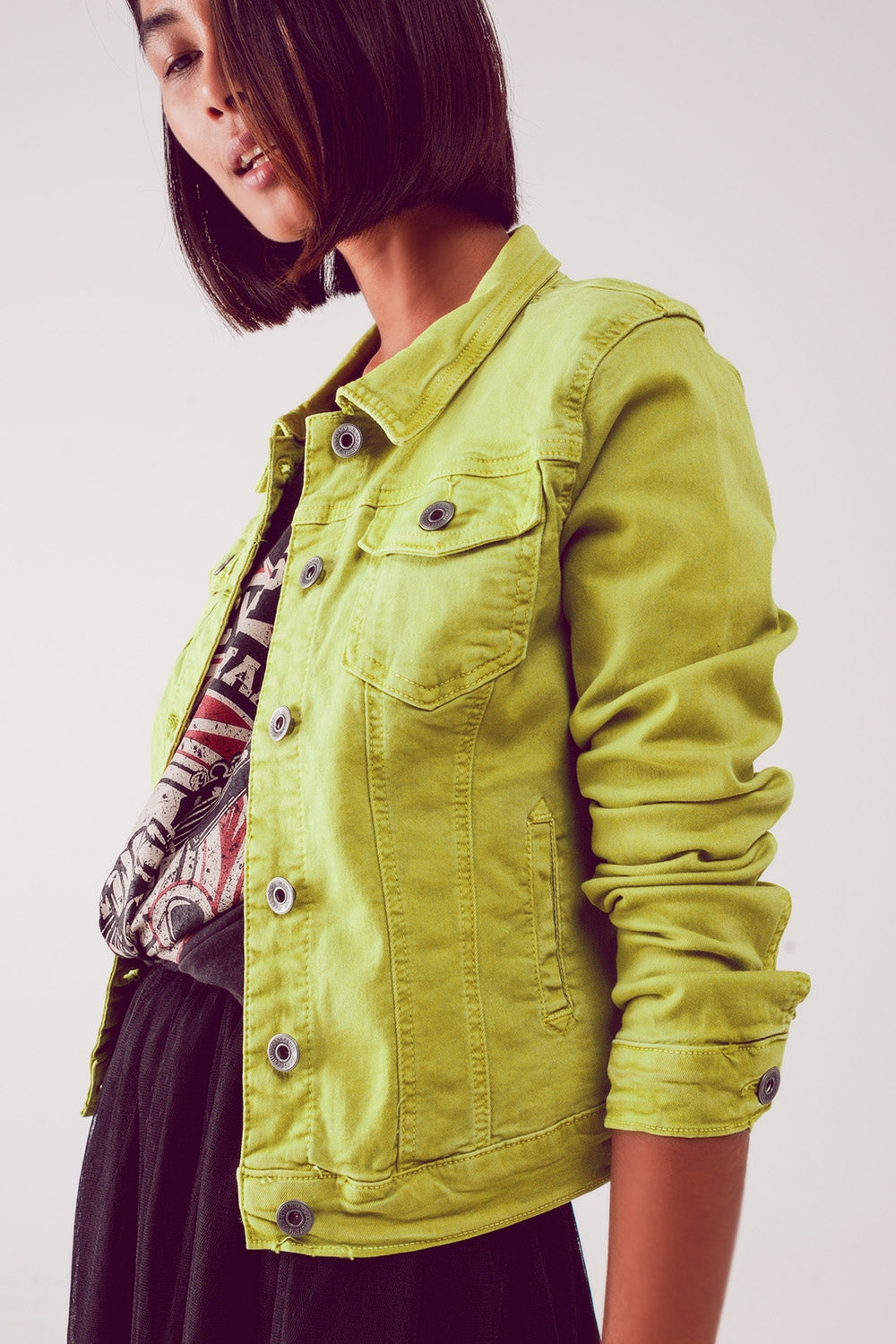 Chaqueta vaquera de corte slim en color lima