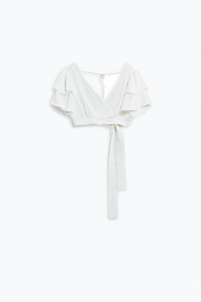 Crop Top Blanco Con Mangas Cortas Y Cuello En V