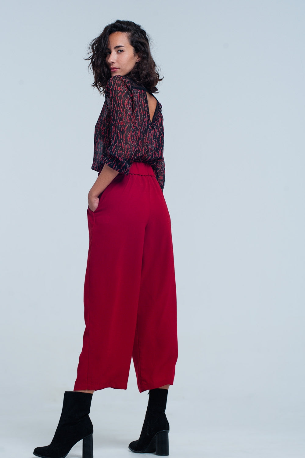 Culottes granate de pierna ancha con detalle cintura