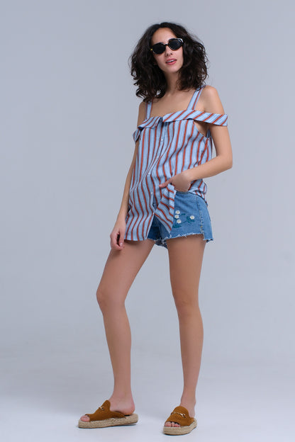 Short vaquero con bordado floral