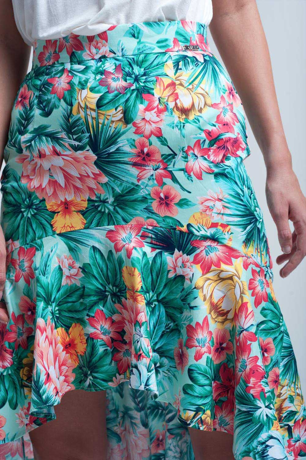 Falda floral asimétrica de color verde