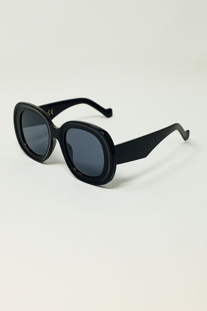 Gafas de sol circulares y grandes en negro