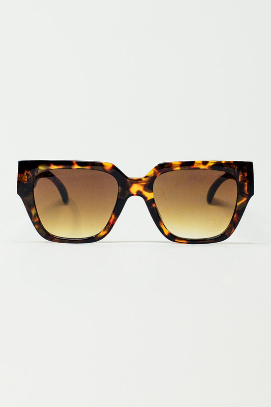 Q2 Gafas de sol con forma extra grandes en carey antiguo marron