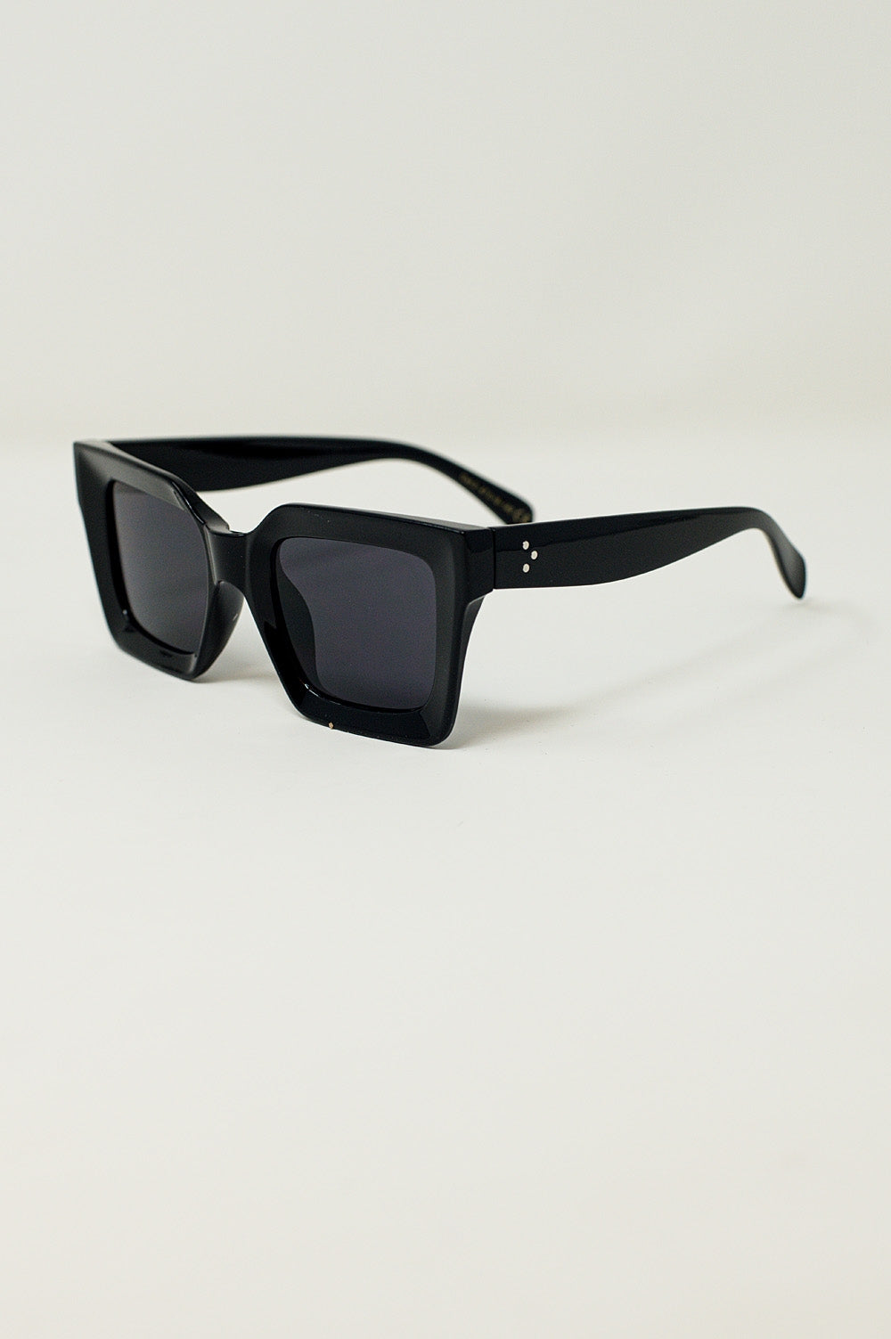 Gafas de sol cuadradas de los 90 en negro