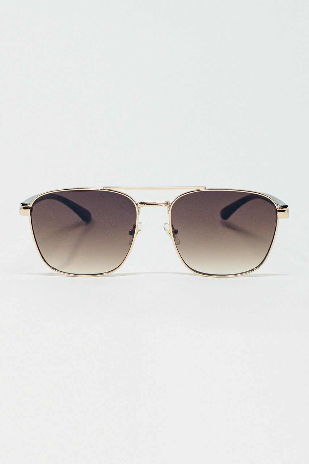 Q2 Gafas de sol cuadradas de metal con lentes ahumadas marrones