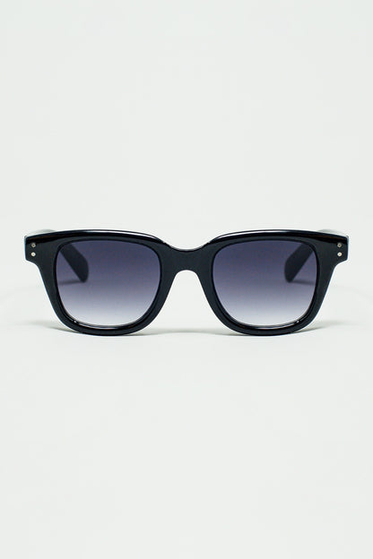 Q2 Gafas de sol cuadradas Delta negras gruesas