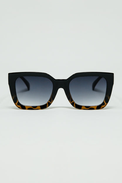 Q2 Gafas de sol cuadradas marrones con degradado en animal
