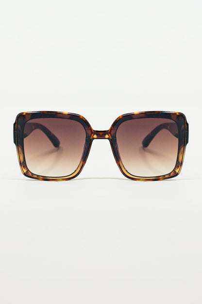 Q2 Gafas de sol cuadradas oversize Cat Eye en marrón