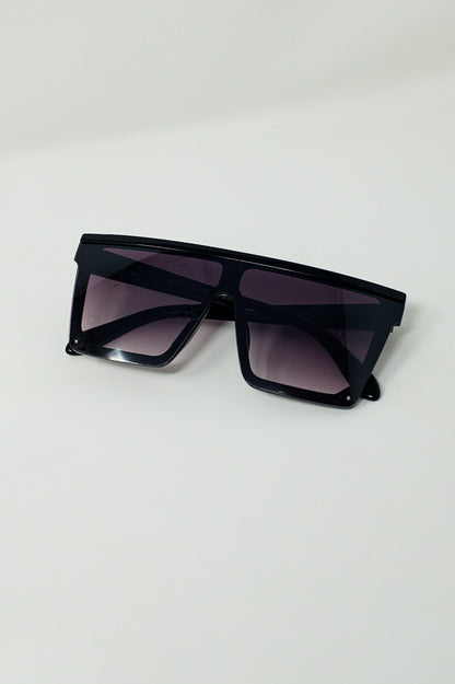 Gafas de sol cuadradas y extragrandes estilo años 70 en negro