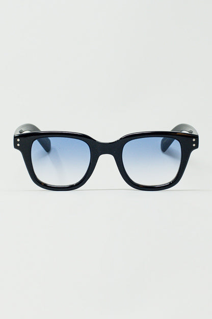 Q2 Gafas de sol retro redondas con lente azul ahumado en negro