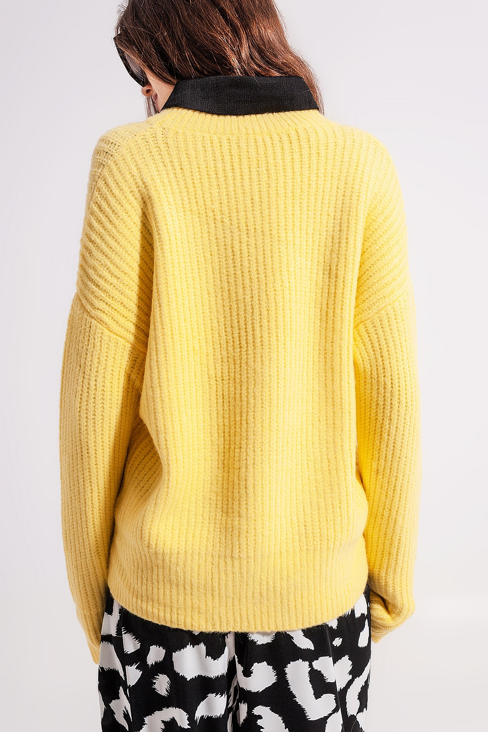Jersey amarillo de punto de canalé