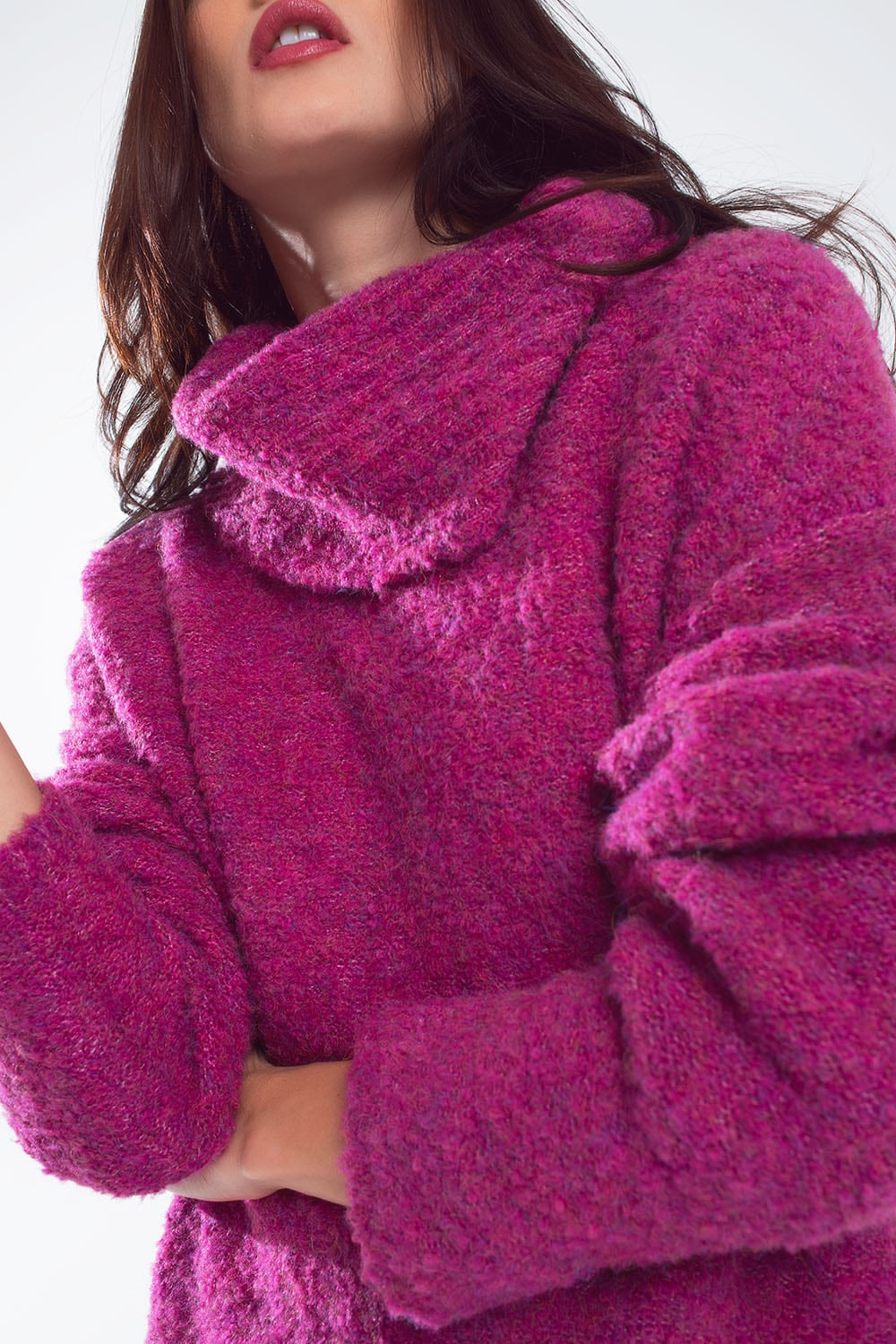 Jersey ancho con cuello bardot en magenta