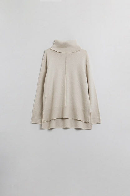 Q2 Jersey beige de cuello alto con costura delantera