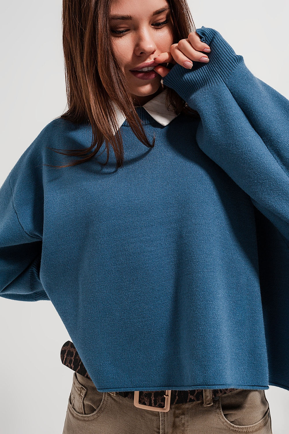 Jersey corto azul marino con mangas murciélago