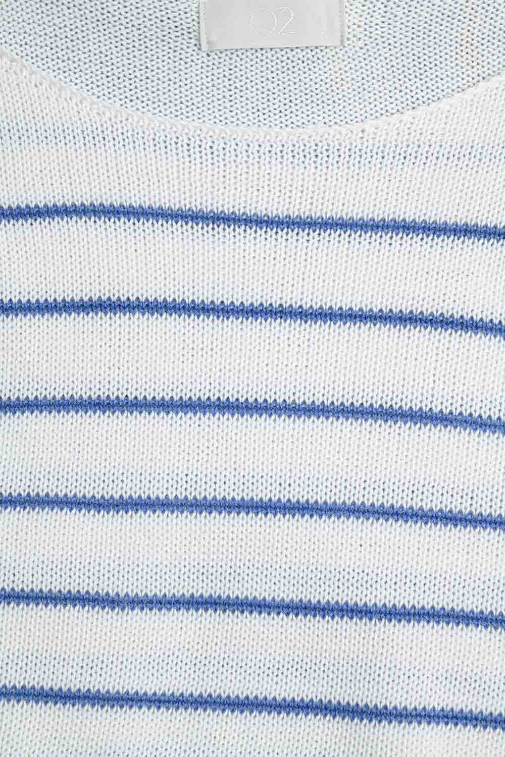 Jersey crema con rayas azules de punto fino