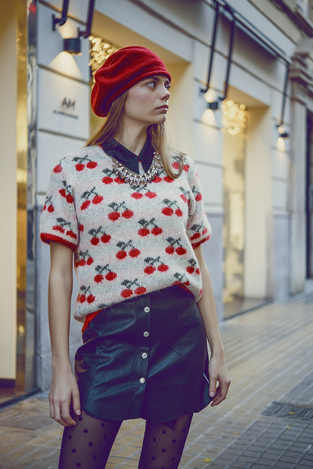 jersey crudo de manga corta con estampado de cerezas
