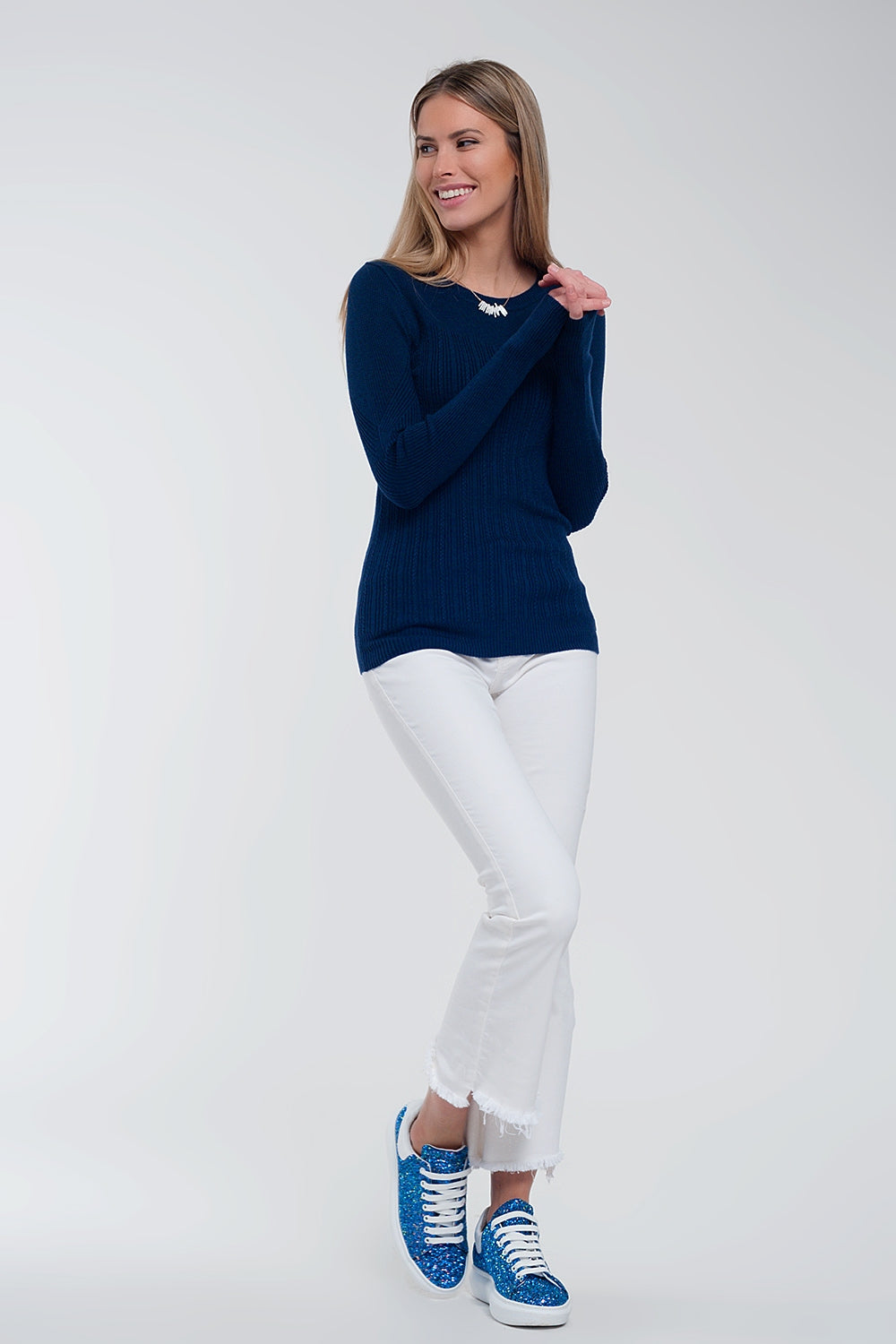 Jersey de canalé ajustado con cuello redondo en azul marino
