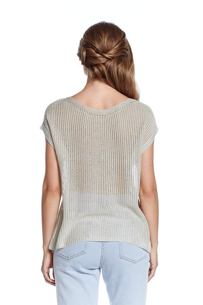 Jersey de canalé con cuello barco y mangas casquillo en beige