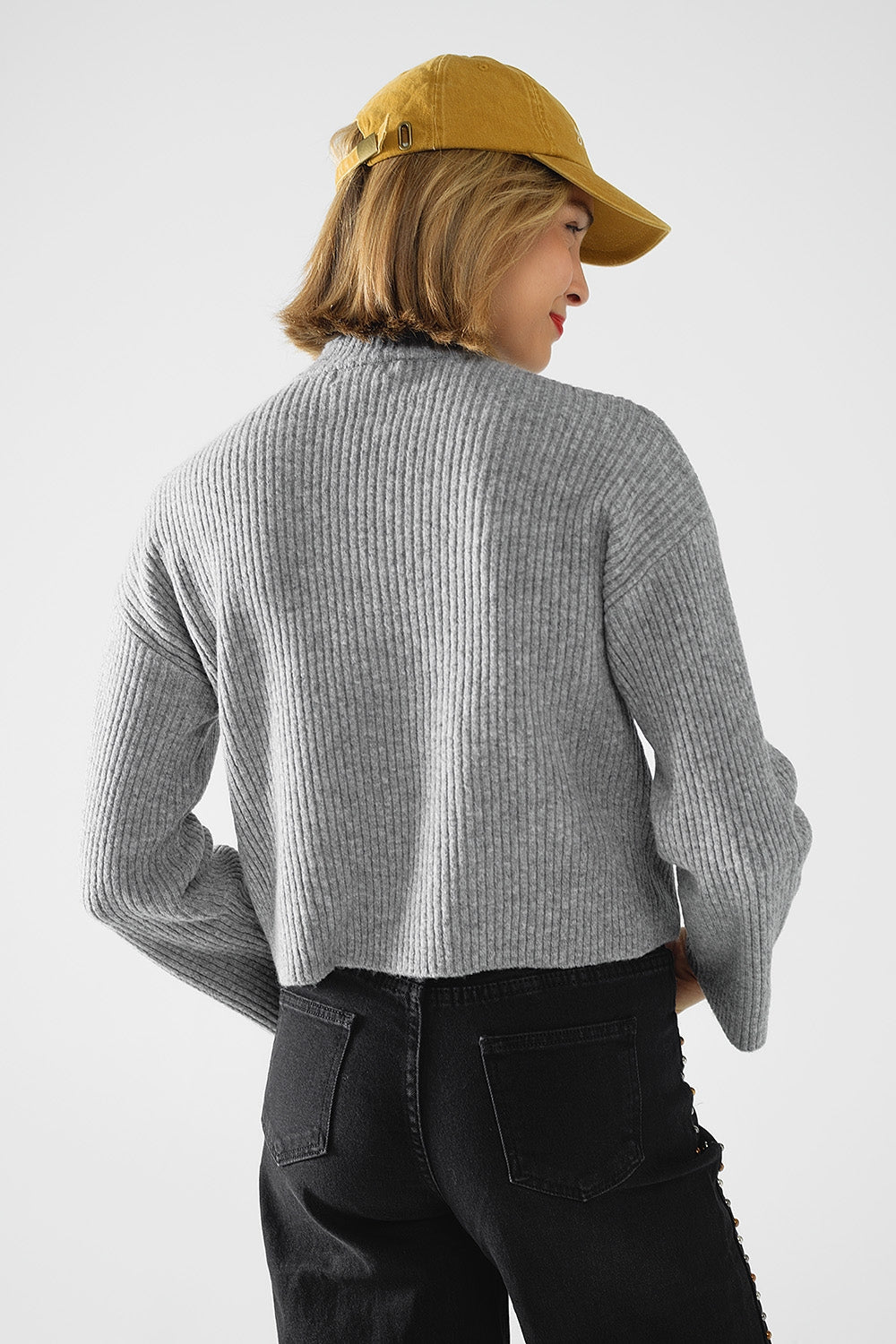 jersey de cuello alto de canalé gris
