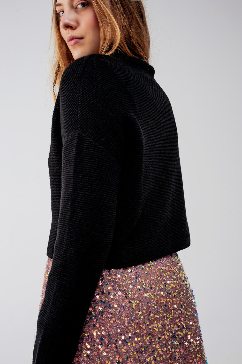 Jersey de cuello alto en canalé color negro