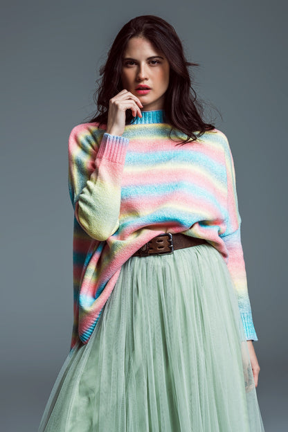 Q2 Jersey de cuello alto multicolor oversize con aberturas laterales