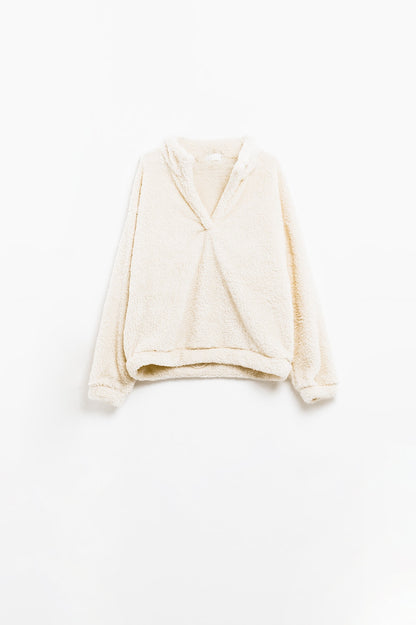 jersey esponjoso cuello pico crudo