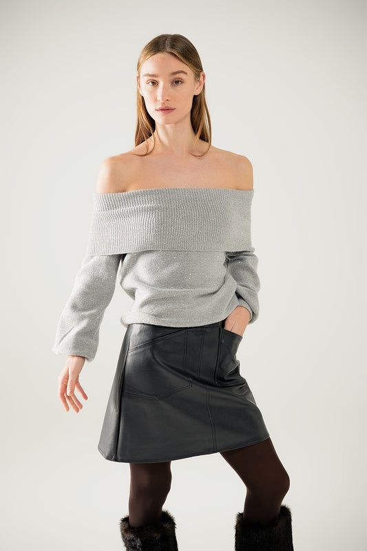 Q2 Jersey gris de cuello barco con lentejuelas