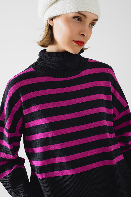 Q2 Jersey oversize azul marino de cuello alto con rayas fucsias y aberturas laterales