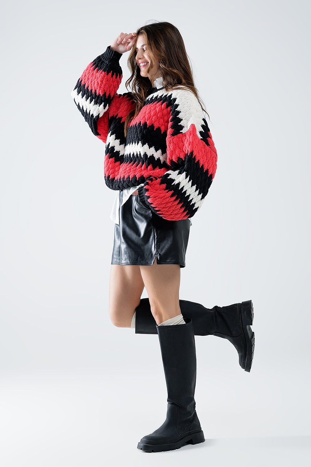 jersey oversize rojo a rayas zig zag