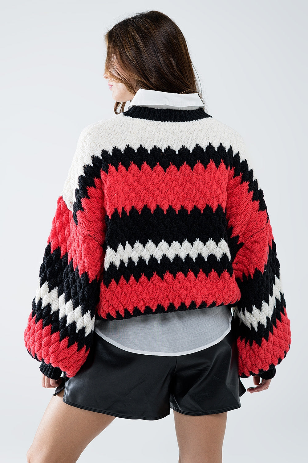 jersey oversize rojo a rayas zig zag