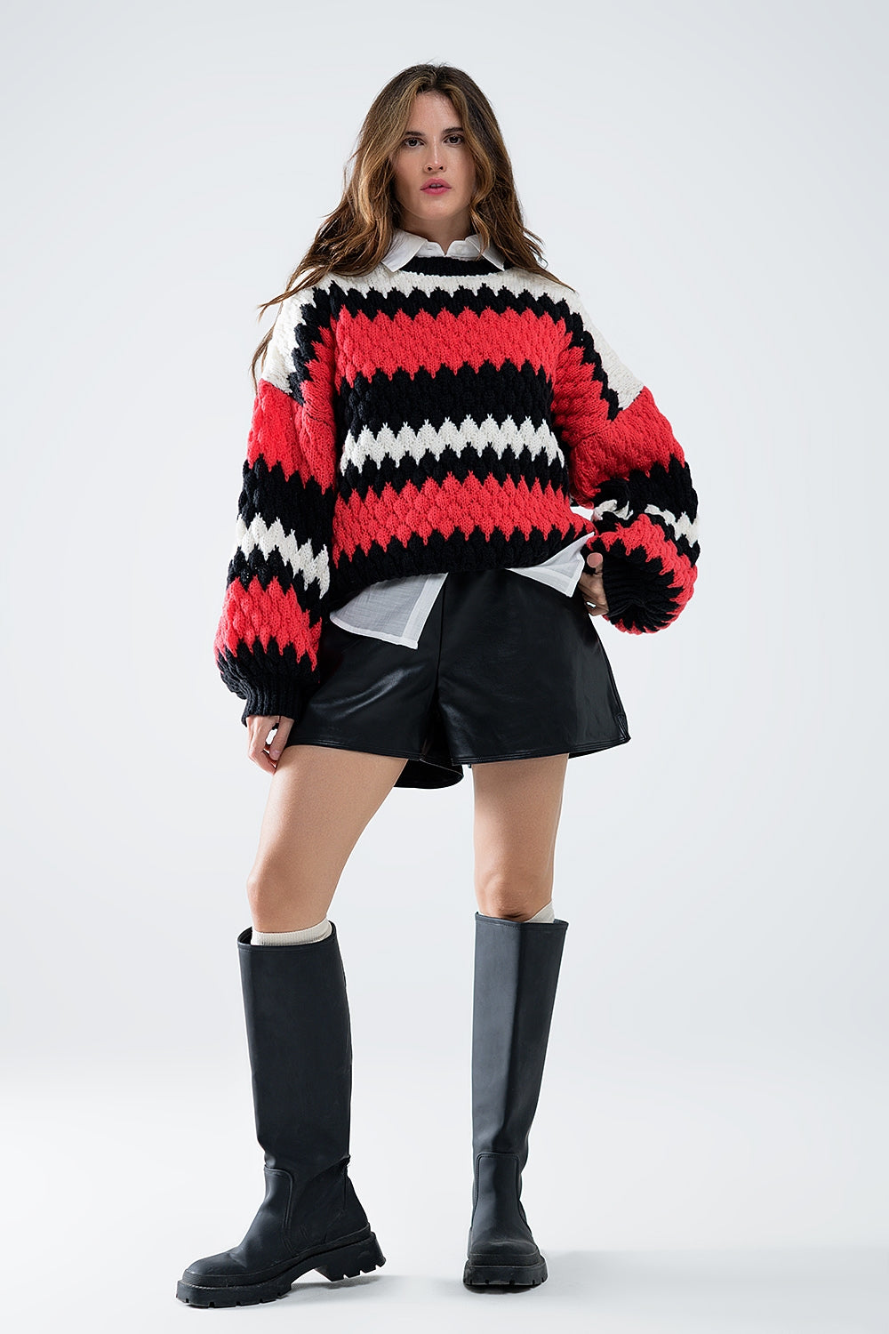 jersey oversize rojo a rayas zig zag
