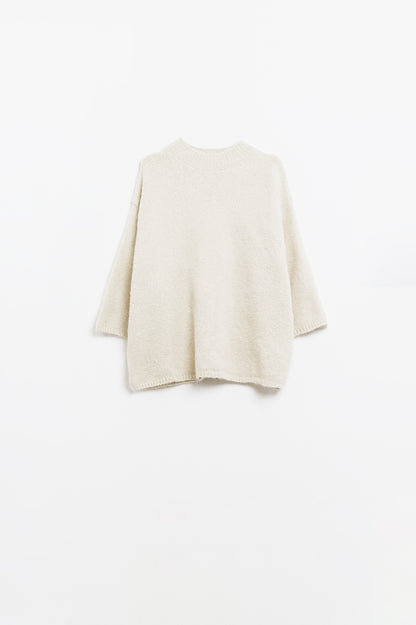 Jersey Relaxed de manga 3/4 y cuello redondo en color crema