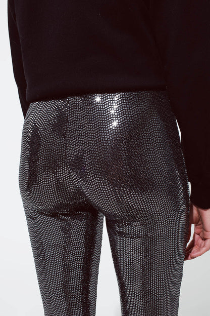 Leggings acampanados de tejido metalizado en plata